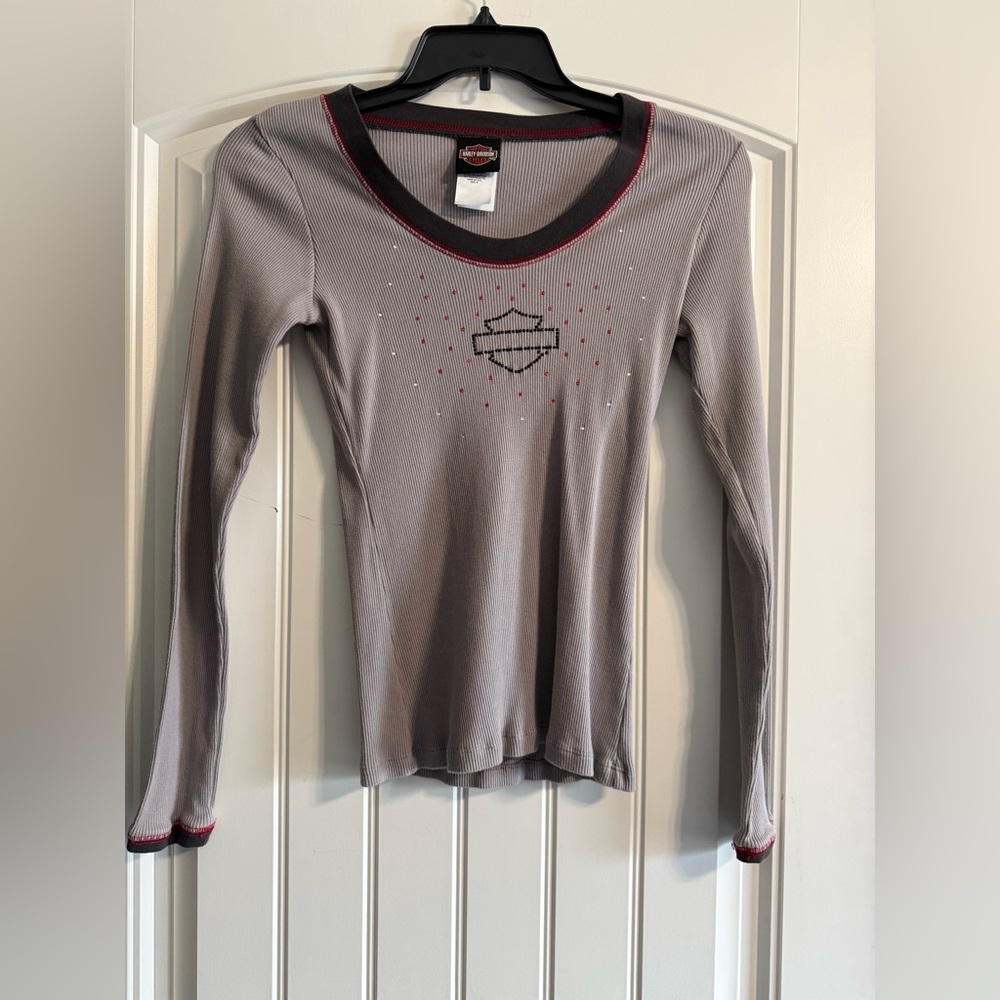 Harley-Davidson Gray Ribbed Long Sleeve Tee with Red Accents Womens Medium